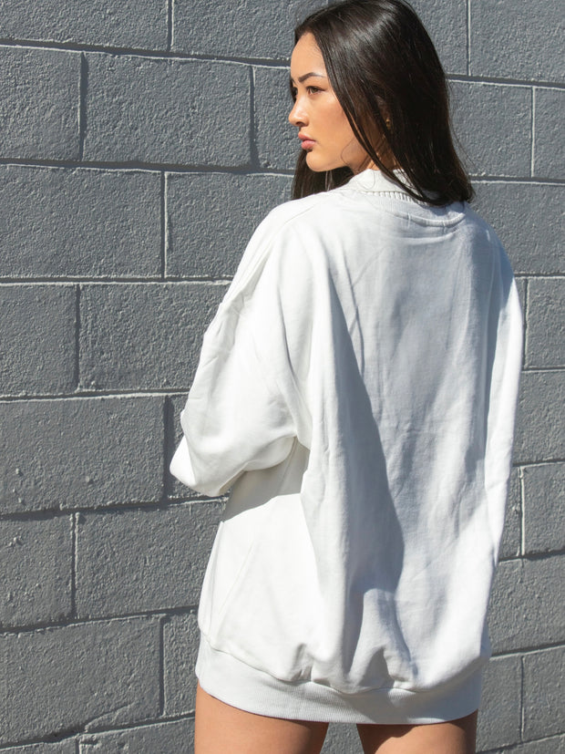 White Saturday Oversize Sweatshirt - Xtrastandard